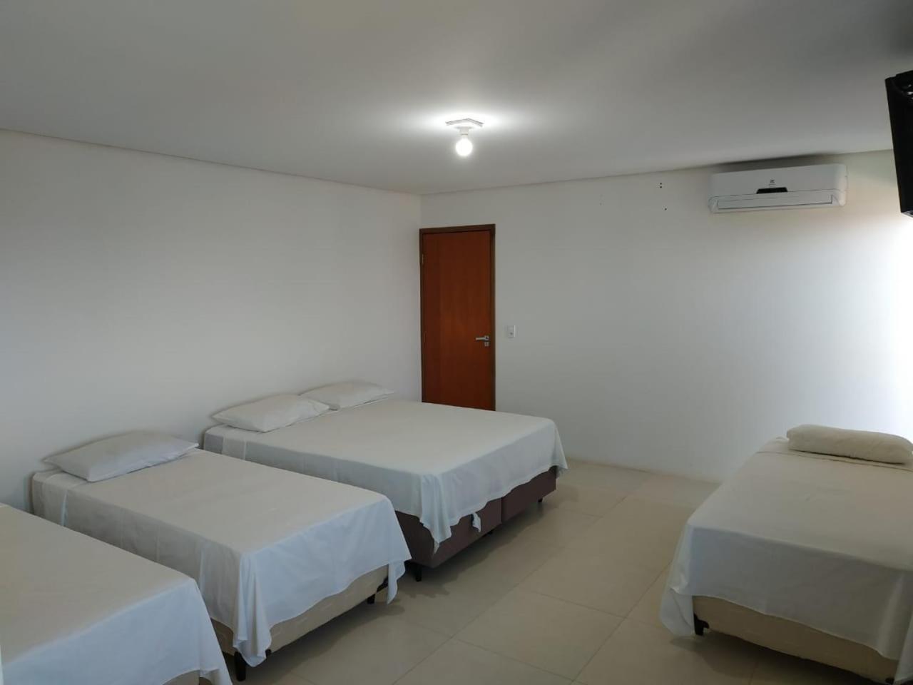 Hotel Lirio Carolina  Esterno foto